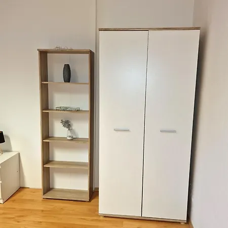 Gudzevic Fu A - 5 Apartamento Gloggnitz