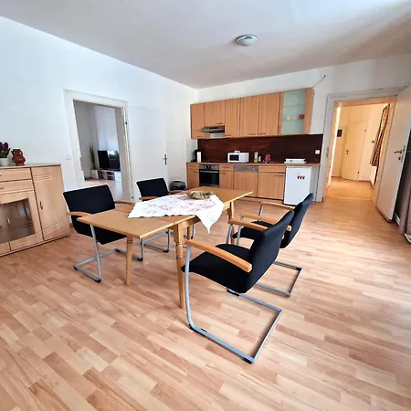 Gudzevic Fu A - 5 Apartman